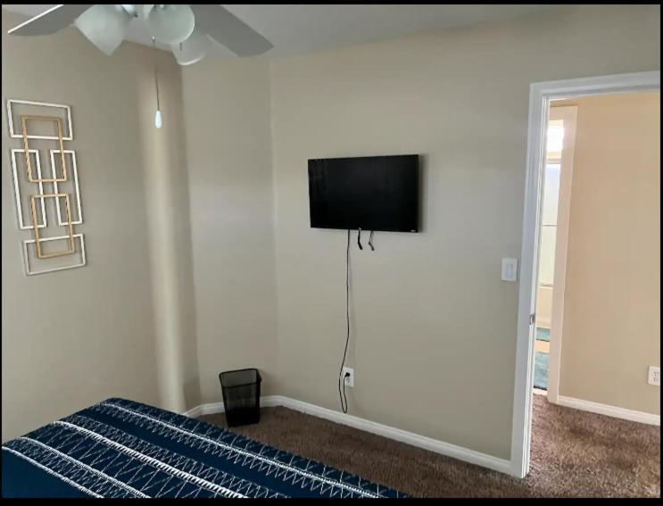 4 Bedroom North Las Vegas With Pool Екстер'єр фото